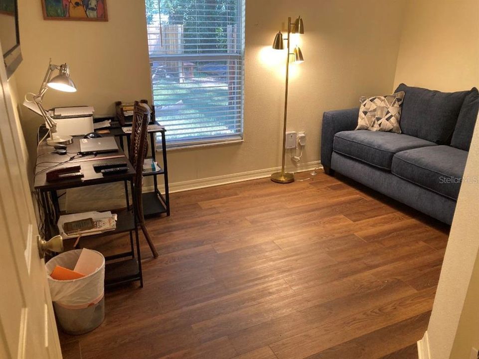 На продажу: $270,000 (3 спален, 2 ванн, 1134 Квадратных фут)