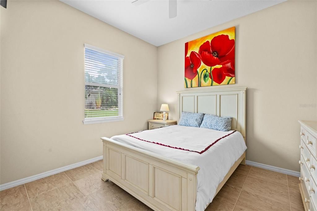 Под контрактом: $899,900 (4 спален, 3 ванн, 3120 Квадратных фут)