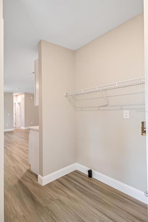 For Sale: $299,000 (3 beds, 2 baths, 1512 Square Feet)