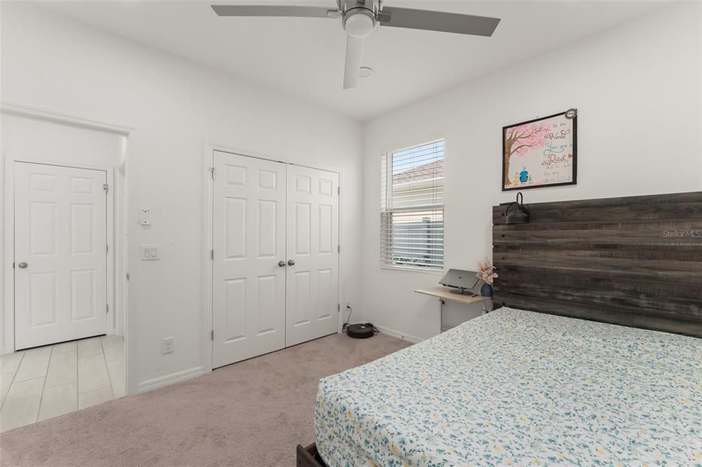 合同活跃: $579,000 (5 贝兹, 3 浴室, 3198 平方英尺)