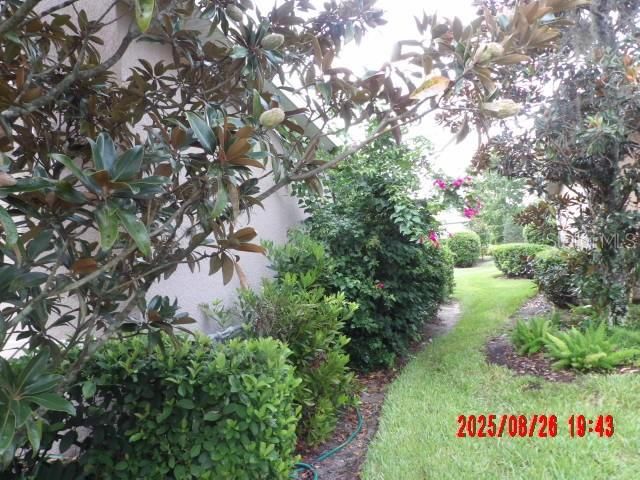 合同活跃: $395,000 (3 贝兹, 2 浴室, 1947 平方英尺)