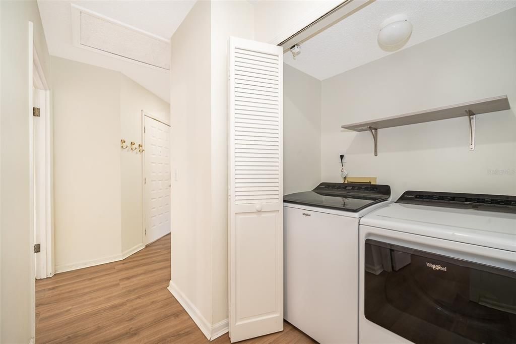 Active With Contract: $2,500 (3 beds, 2 baths, 1460 Square Feet)