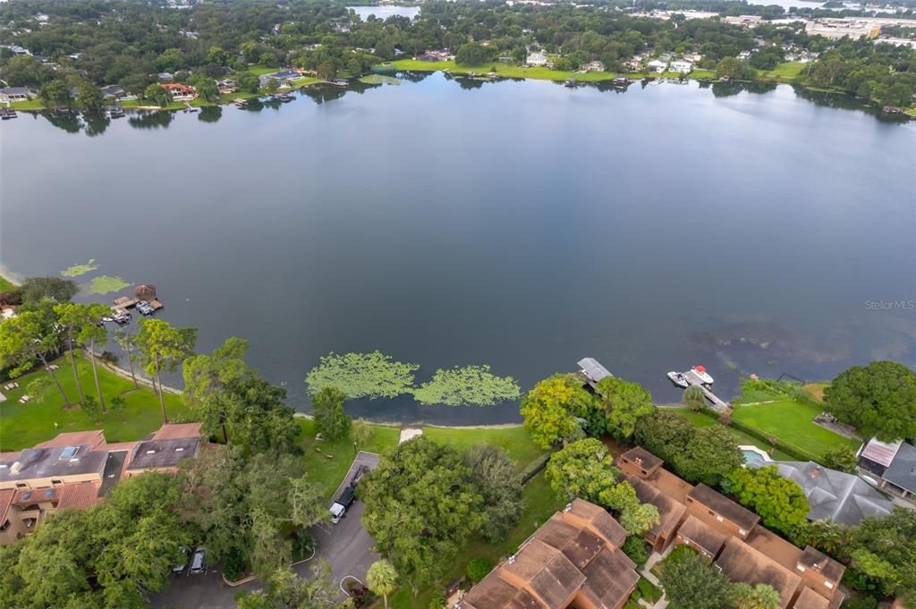 Active With Contract: $2,500 (3 beds, 2 baths, 1460 Square Feet)