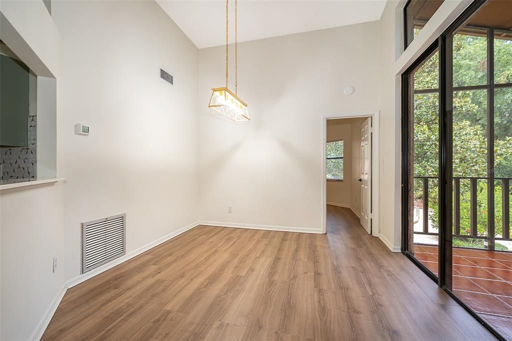Active With Contract: $2,500 (3 beds, 2 baths, 1460 Square Feet)