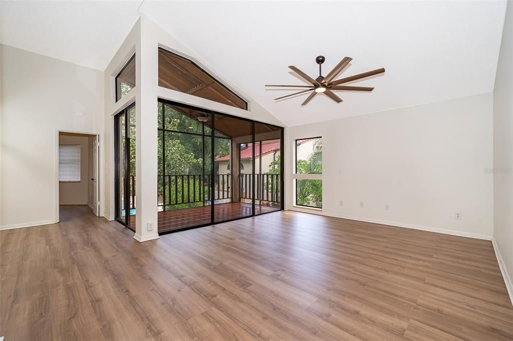 Active With Contract: $2,500 (3 beds, 2 baths, 1460 Square Feet)