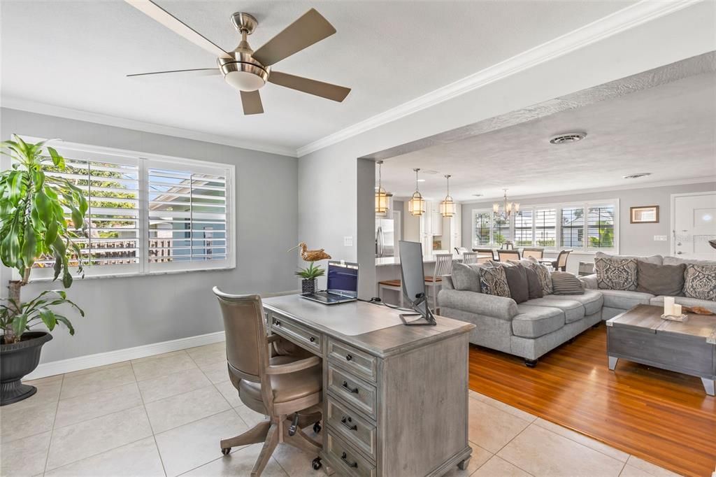 En Venta: $589,000 (3 camas, 2 baños, 1972 Pies cuadrados)