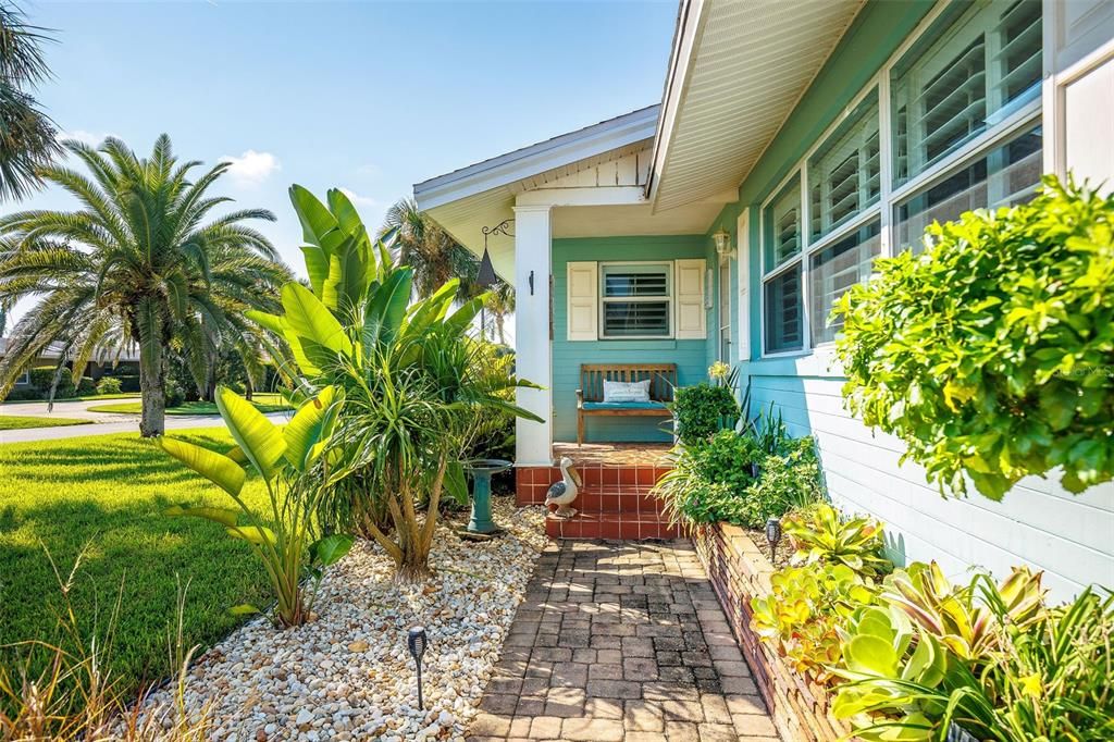 En Venta: $589,000 (3 camas, 2 baños, 1972 Pies cuadrados)