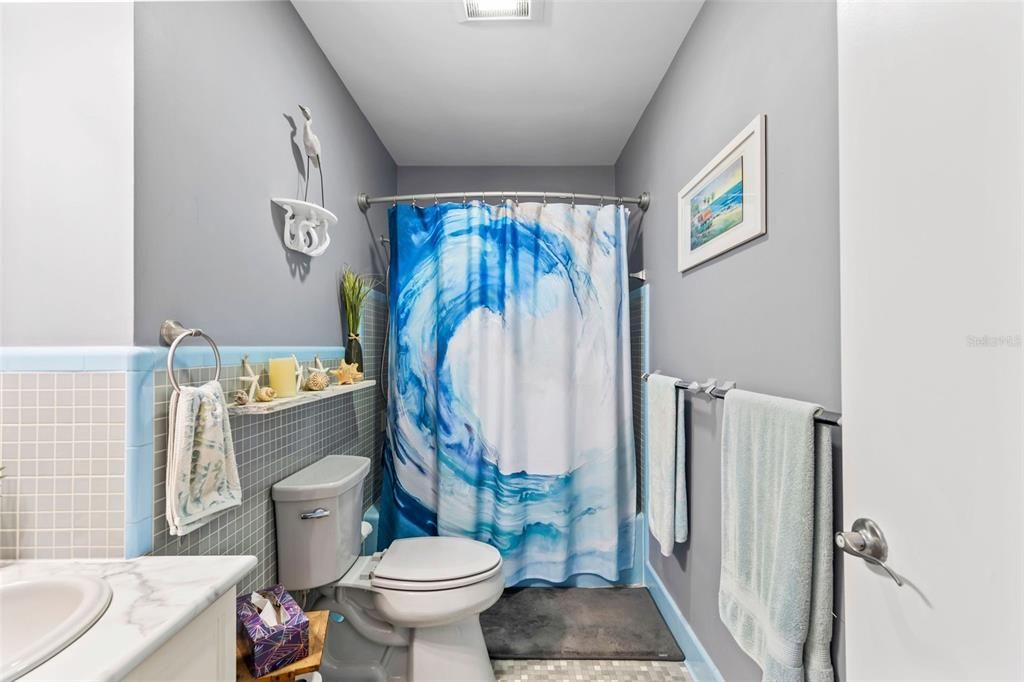 En Venta: $589,000 (3 camas, 2 baños, 1972 Pies cuadrados)