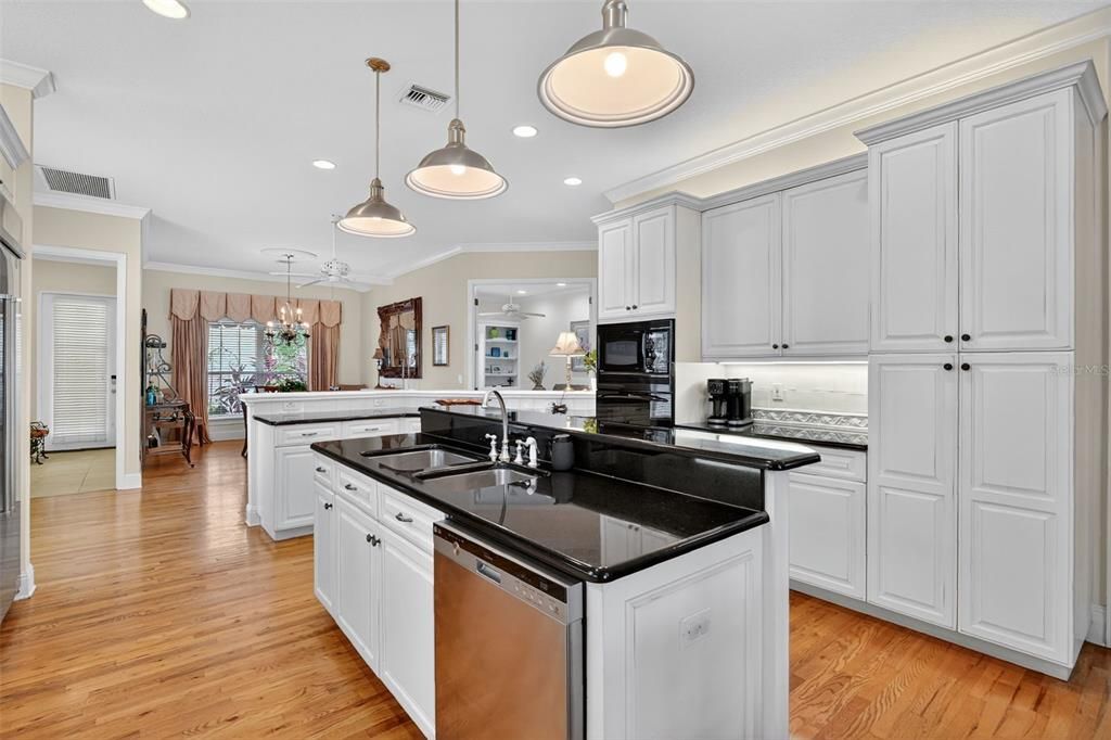 Active With Contract: $1,325,000 (4 beds, 3 baths, 3364 Square Feet)