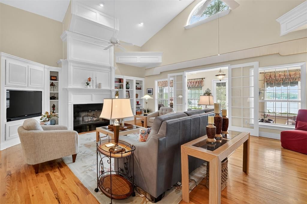 Active With Contract: $1,325,000 (4 beds, 3 baths, 3364 Square Feet)