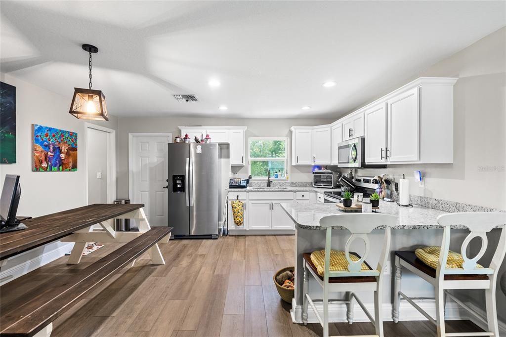 En Venta: $269,000 (3 camas, 2 baños, 1164 Pies cuadrados)