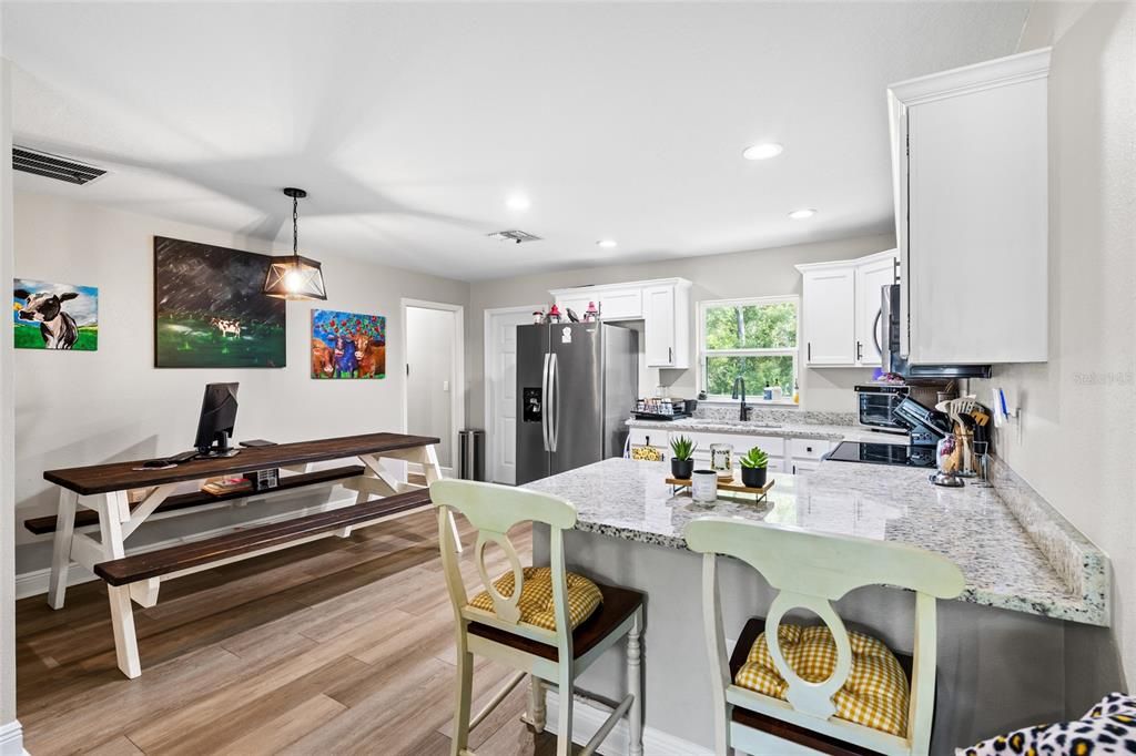 En Venta: $269,000 (3 camas, 2 baños, 1164 Pies cuadrados)