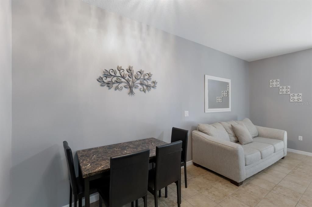 待售: $339,900 (3 贝兹, 2 浴室, 1420 平方英尺)