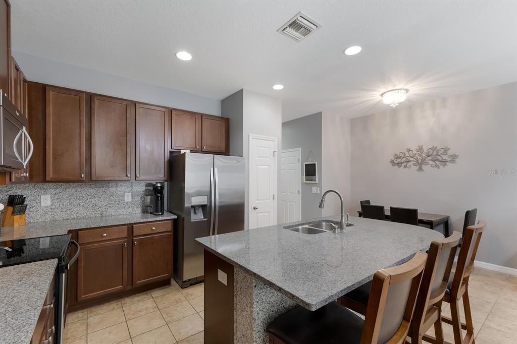 待售: $339,900 (3 贝兹, 2 浴室, 1420 平方英尺)