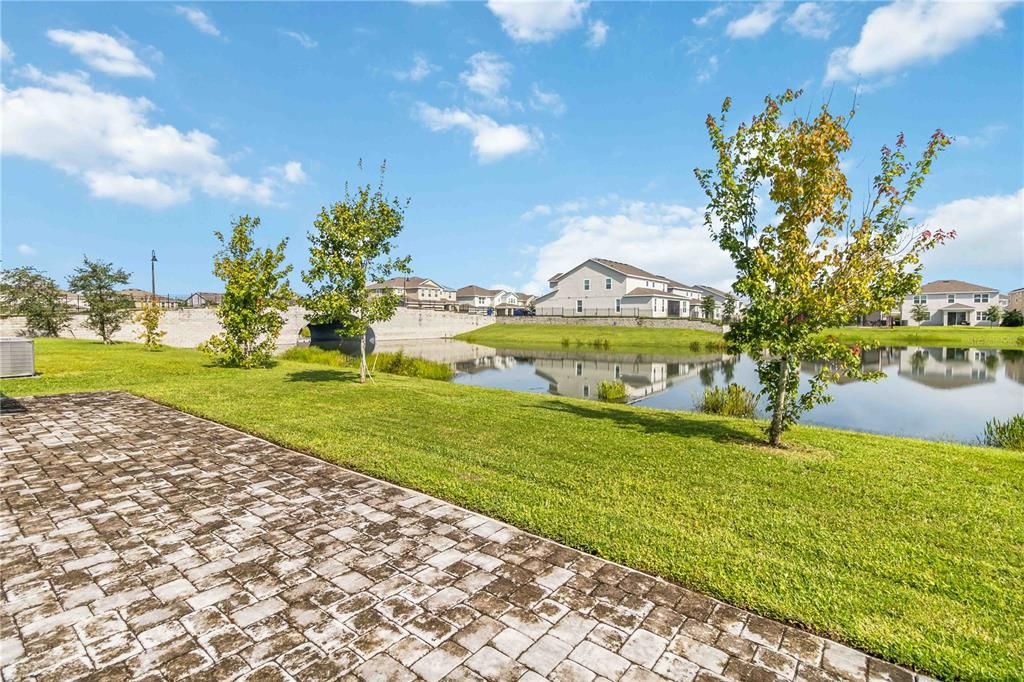 待售: $574,000 (5 贝兹, 3 浴室, 3239 平方英尺)