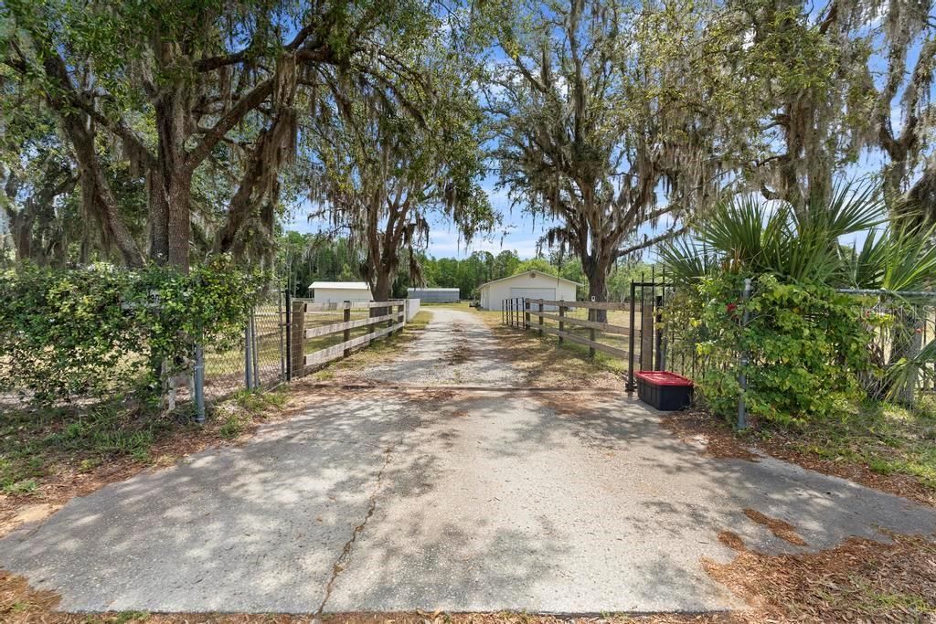 Active With Contract: $609,000 (4 beds, 2 baths, 1985 Square Feet)