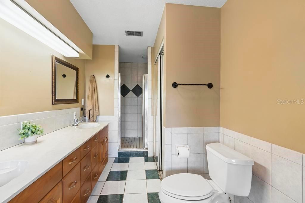 Active With Contract: $609,000 (4 beds, 2 baths, 1985 Square Feet)