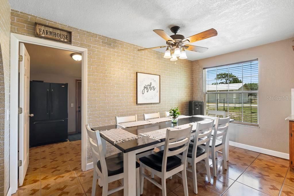 Active With Contract: $609,000 (4 beds, 2 baths, 1985 Square Feet)