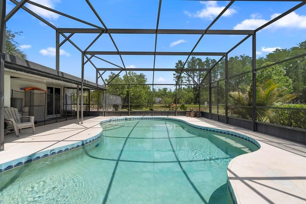 Active With Contract: $609,000 (4 beds, 2 baths, 1985 Square Feet)