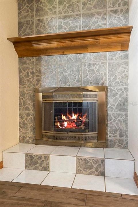 Active With Contract: $609,000 (4 beds, 2 baths, 1985 Square Feet)