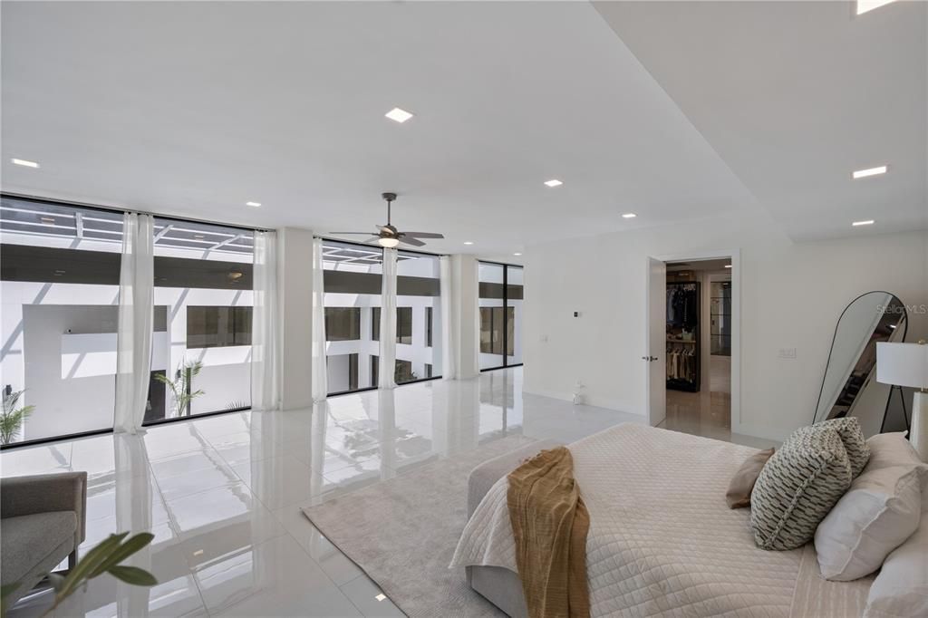 待售: $4,299,000 (7 贝兹, 7 浴室, 14801 平方英尺)