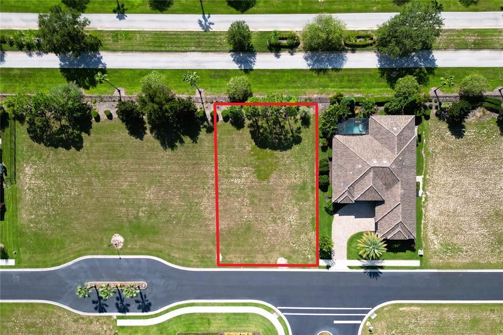 待售: $100,000 (0.27 acres)