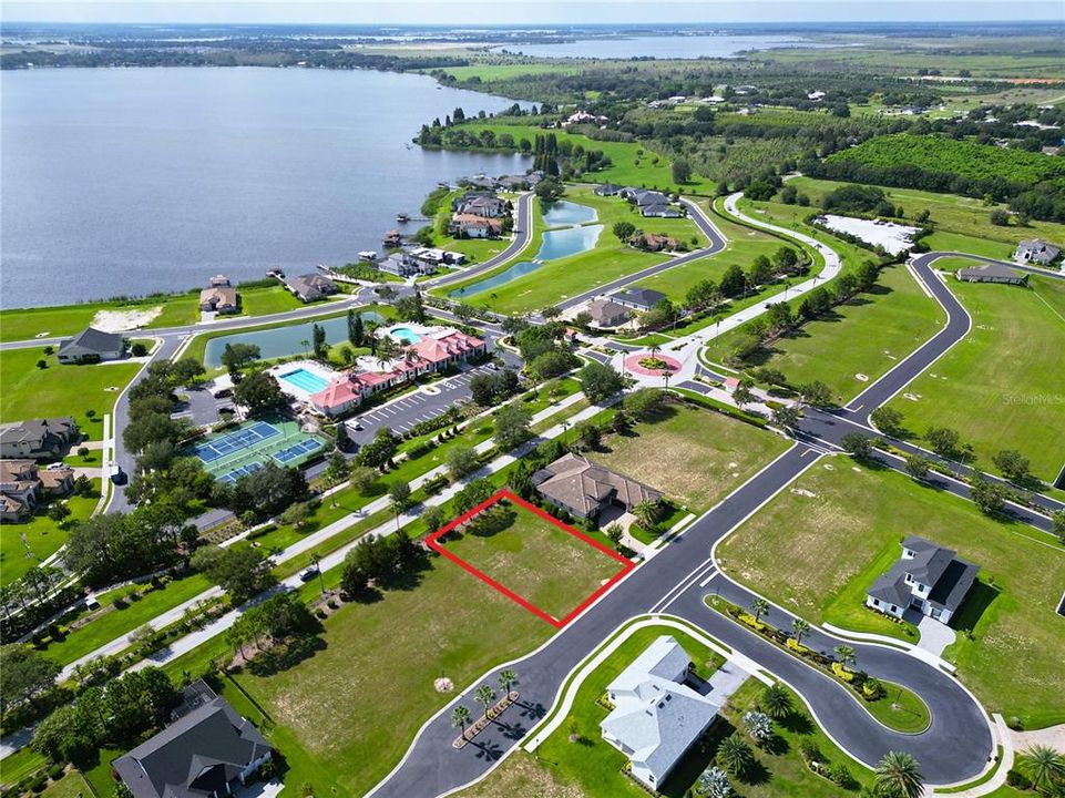 待售: $100,000 (0.27 acres)