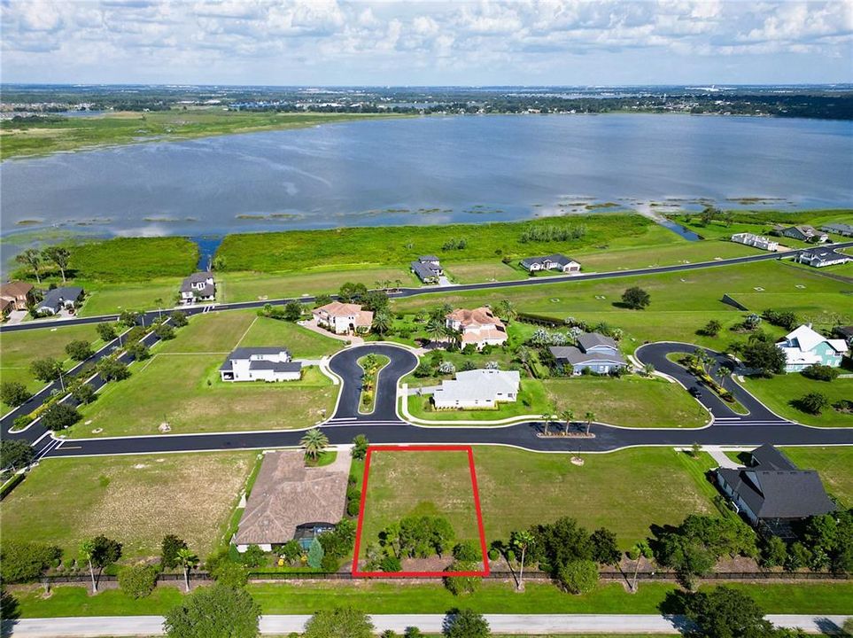 待售: $100,000 (0.27 acres)