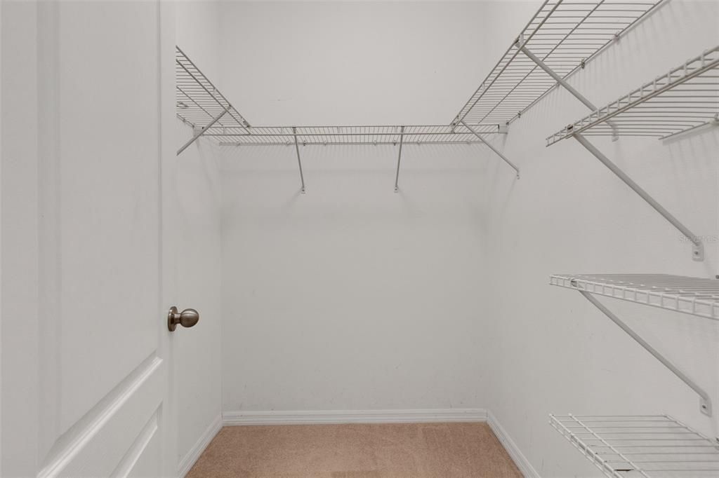 Active With Contract: $255,000 (3 beds, 2 baths, 1533 Square Feet)