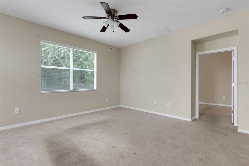 Active With Contract: $255,000 (3 beds, 2 baths, 1533 Square Feet)