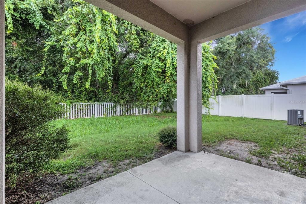 Active With Contract: $255,000 (3 beds, 2 baths, 1533 Square Feet)