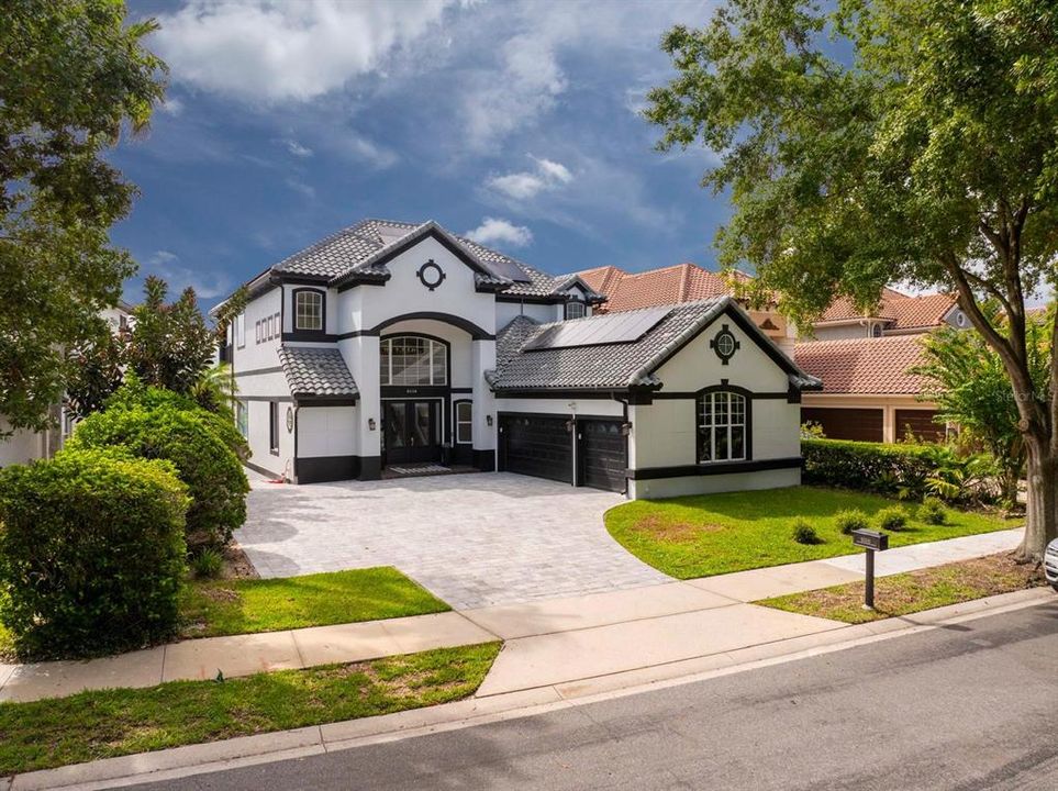 For Sale: $2,744,999 (5 beds, 5 baths, 6244 Square Feet)