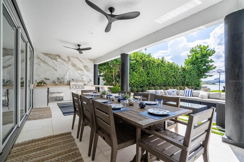 For Sale: $2,744,999 (5 beds, 5 baths, 6244 Square Feet)