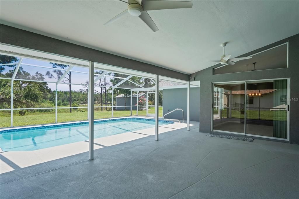 待售: $420,000 (3 贝兹, 2 浴室, 2226 平方英尺)