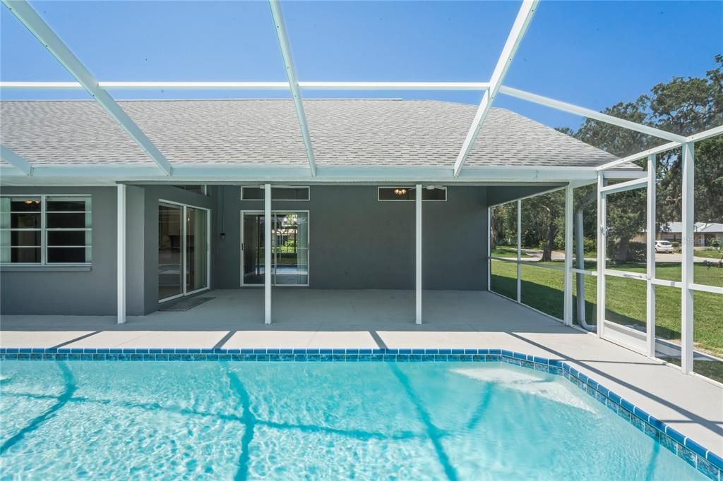 待售: $420,000 (3 贝兹, 2 浴室, 2226 平方英尺)