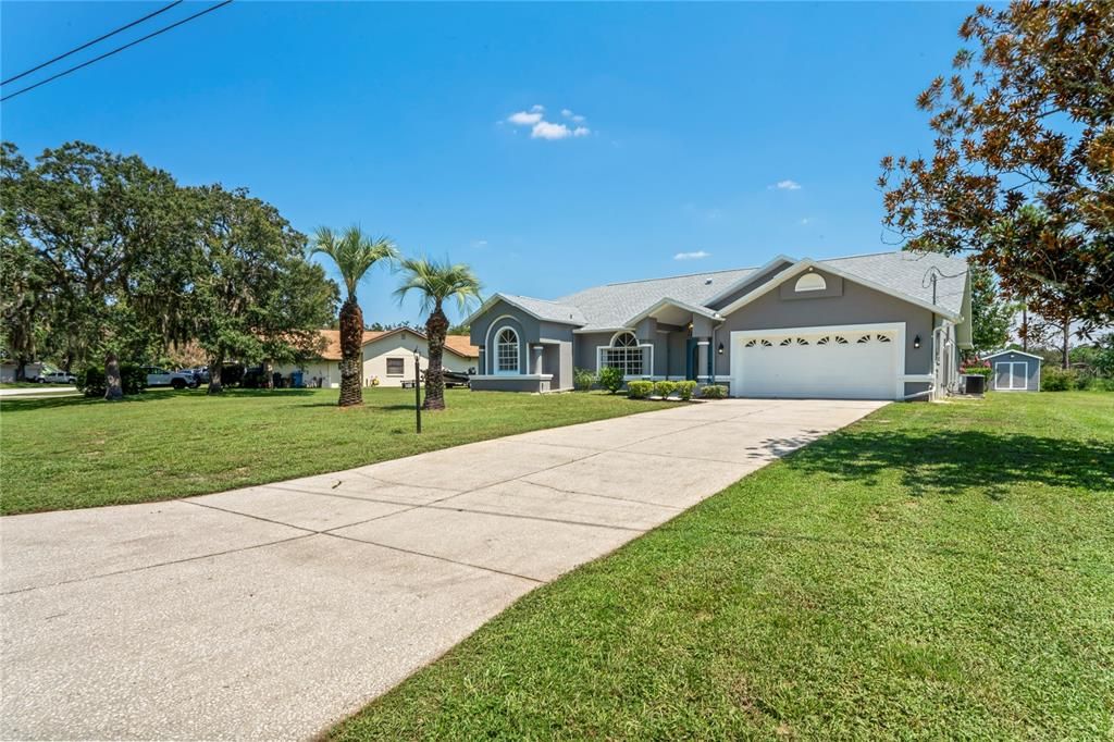 待售: $420,000 (3 贝兹, 2 浴室, 2226 平方英尺)