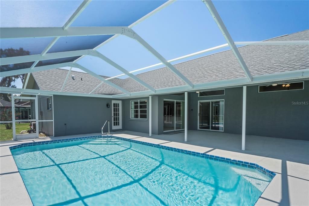 待售: $420,000 (3 贝兹, 2 浴室, 2226 平方英尺)