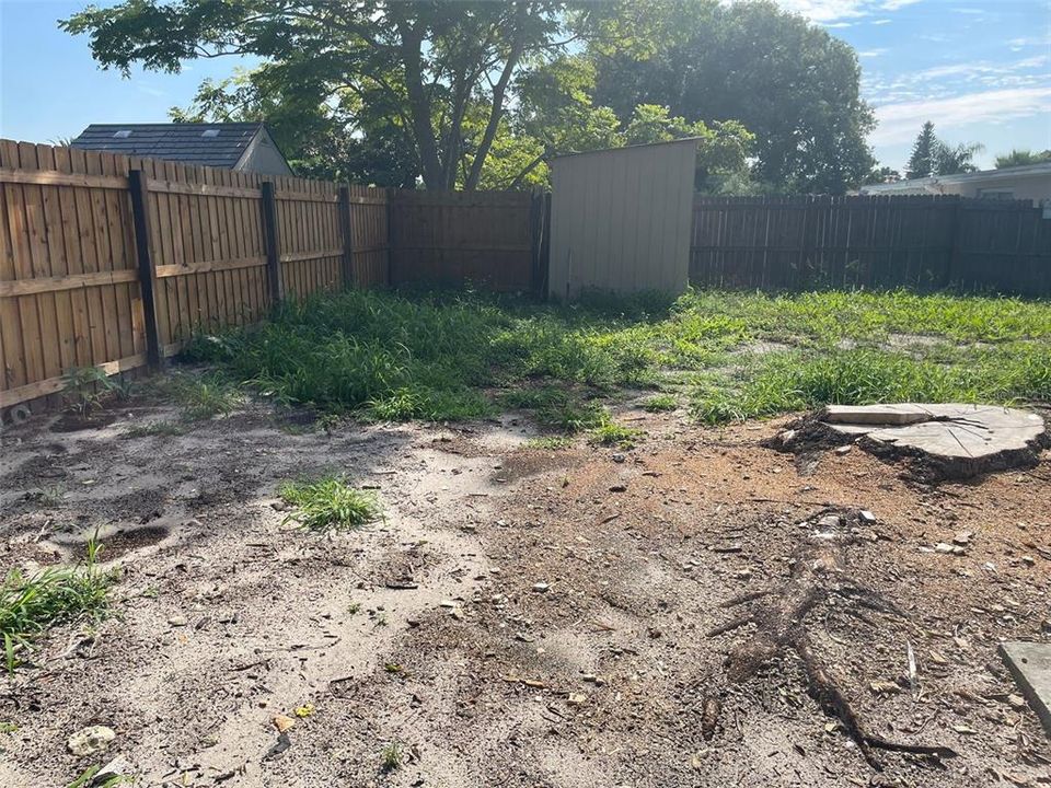 Activo con contrato: $260,000 (2 camas, 1 baños, 1050 Pies cuadrados)