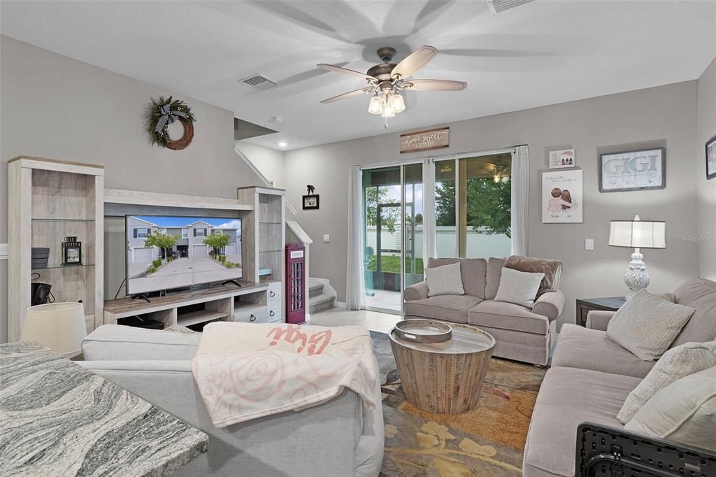 For Sale: $244,900 (3 beds, 2 baths, 1688 Square Feet)