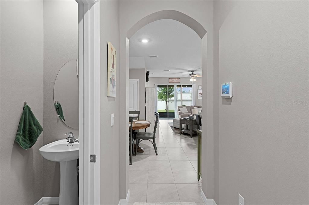 For Sale: $244,900 (3 beds, 2 baths, 1688 Square Feet)