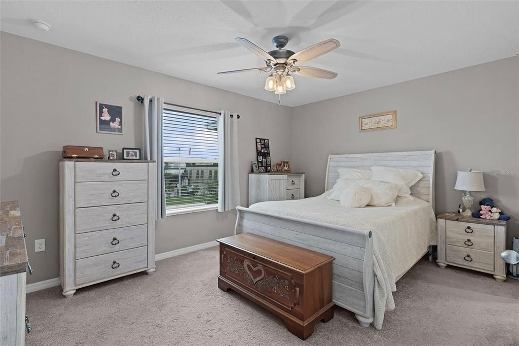 For Sale: $244,900 (3 beds, 2 baths, 1688 Square Feet)