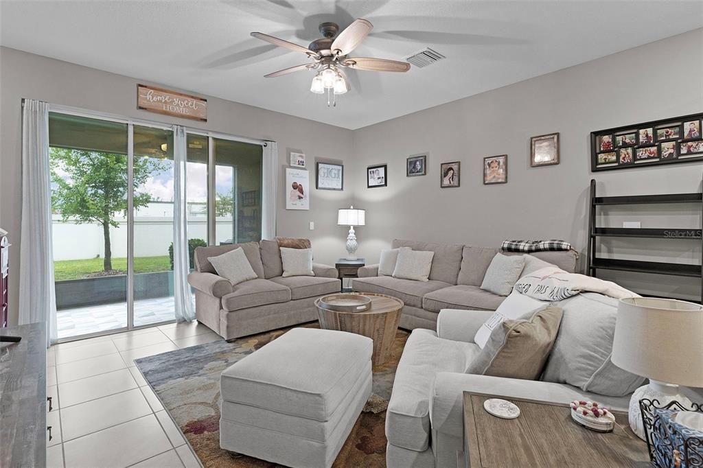 For Sale: $244,900 (3 beds, 2 baths, 1688 Square Feet)