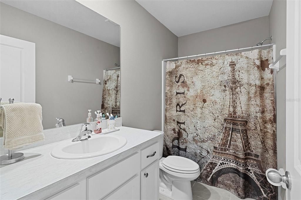 For Sale: $244,900 (3 beds, 2 baths, 1688 Square Feet)