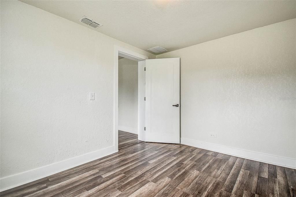 待售: $330,000 (3 贝兹, 2 浴室, 1474 平方英尺)