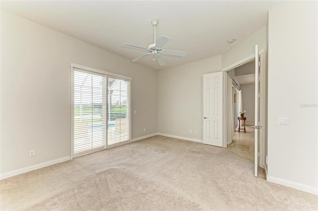 Activo con contrato: $599,900 (3 camas, 3 baños, 2008 Pies cuadrados)