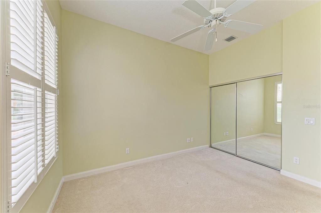 Activo con contrato: $599,900 (3 camas, 3 baños, 2008 Pies cuadrados)