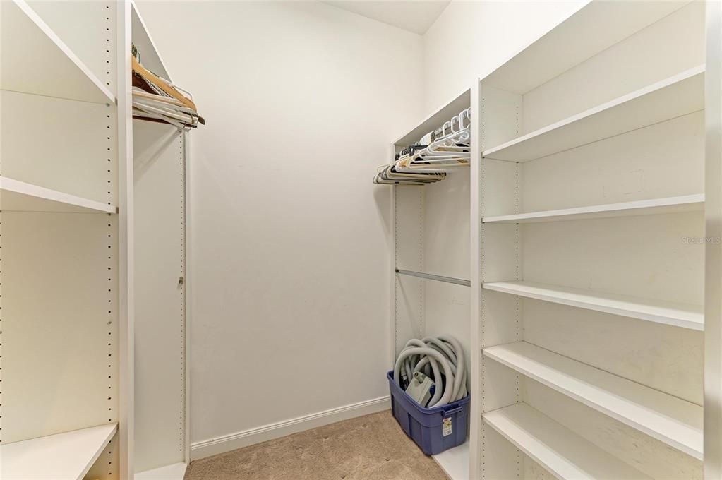 Activo con contrato: $599,900 (3 camas, 3 baños, 2008 Pies cuadrados)