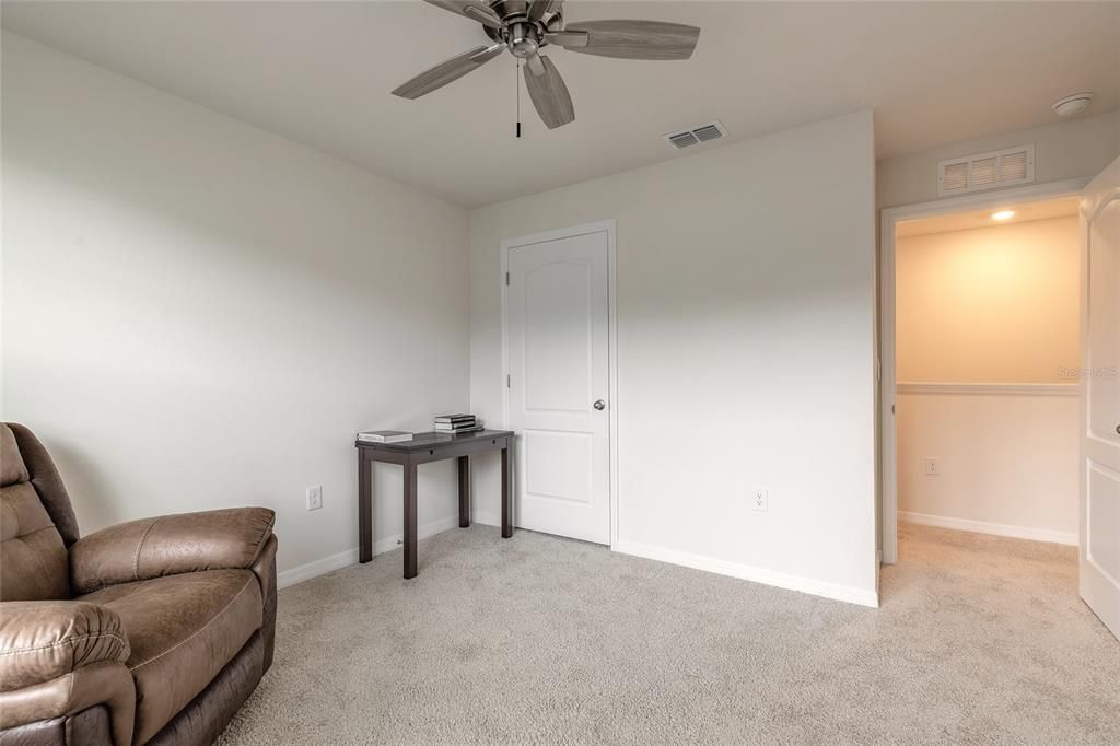 待售: $299,900 (3 贝兹, 2 浴室, 1614 平方英尺)