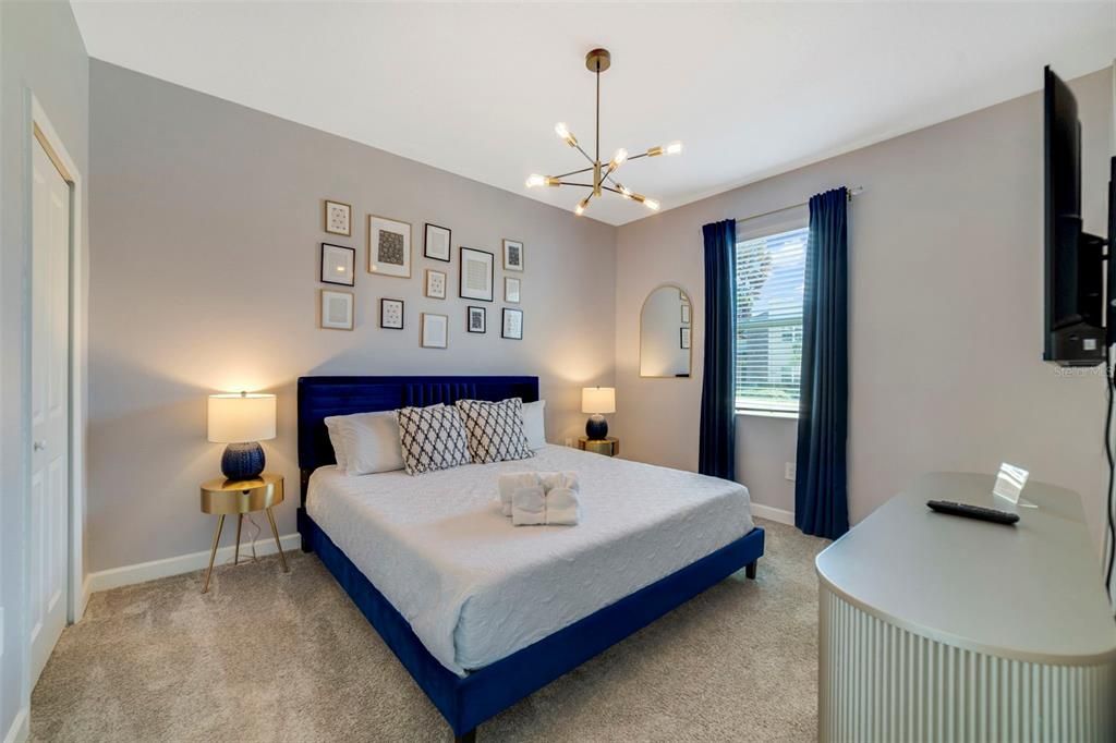 На продажу: $979,900 (8 спален, 5 ванн, 4289 Квадратных фут)