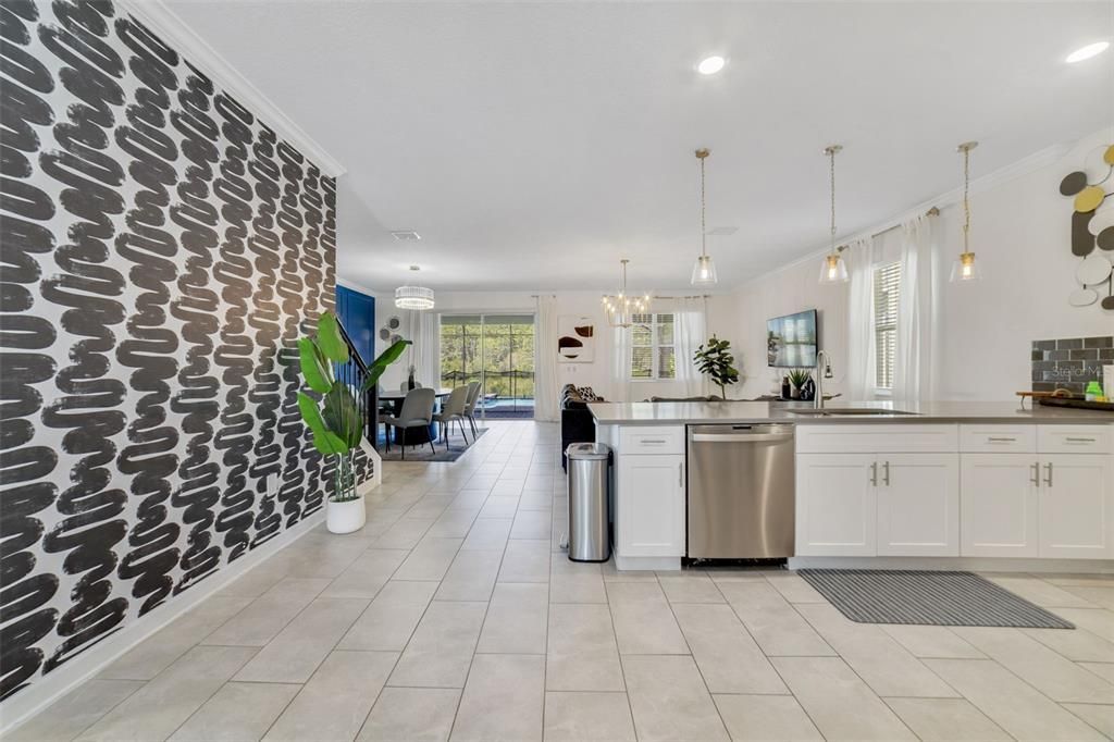 На продажу: $979,900 (8 спален, 5 ванн, 4289 Квадратных фут)